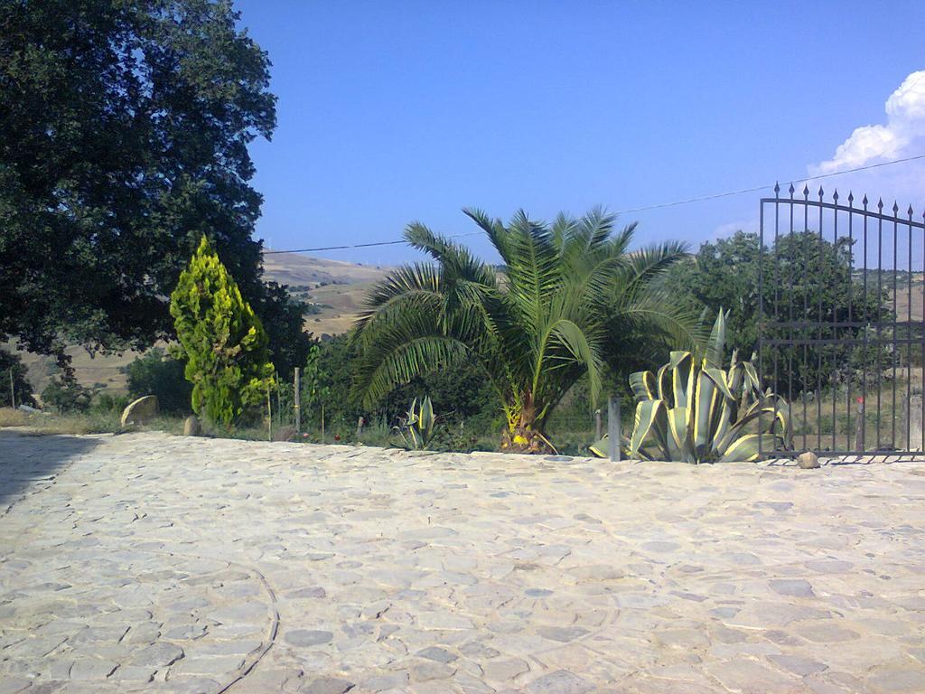 Agriturismo San Pietro Gangi Luaran gambar